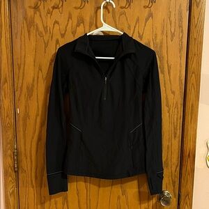 Lululemon Women's Black Quarter-Zip Top - SIZE 2